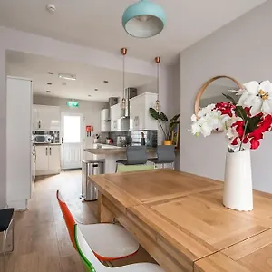 Holiday home Cavehill House, Belfast